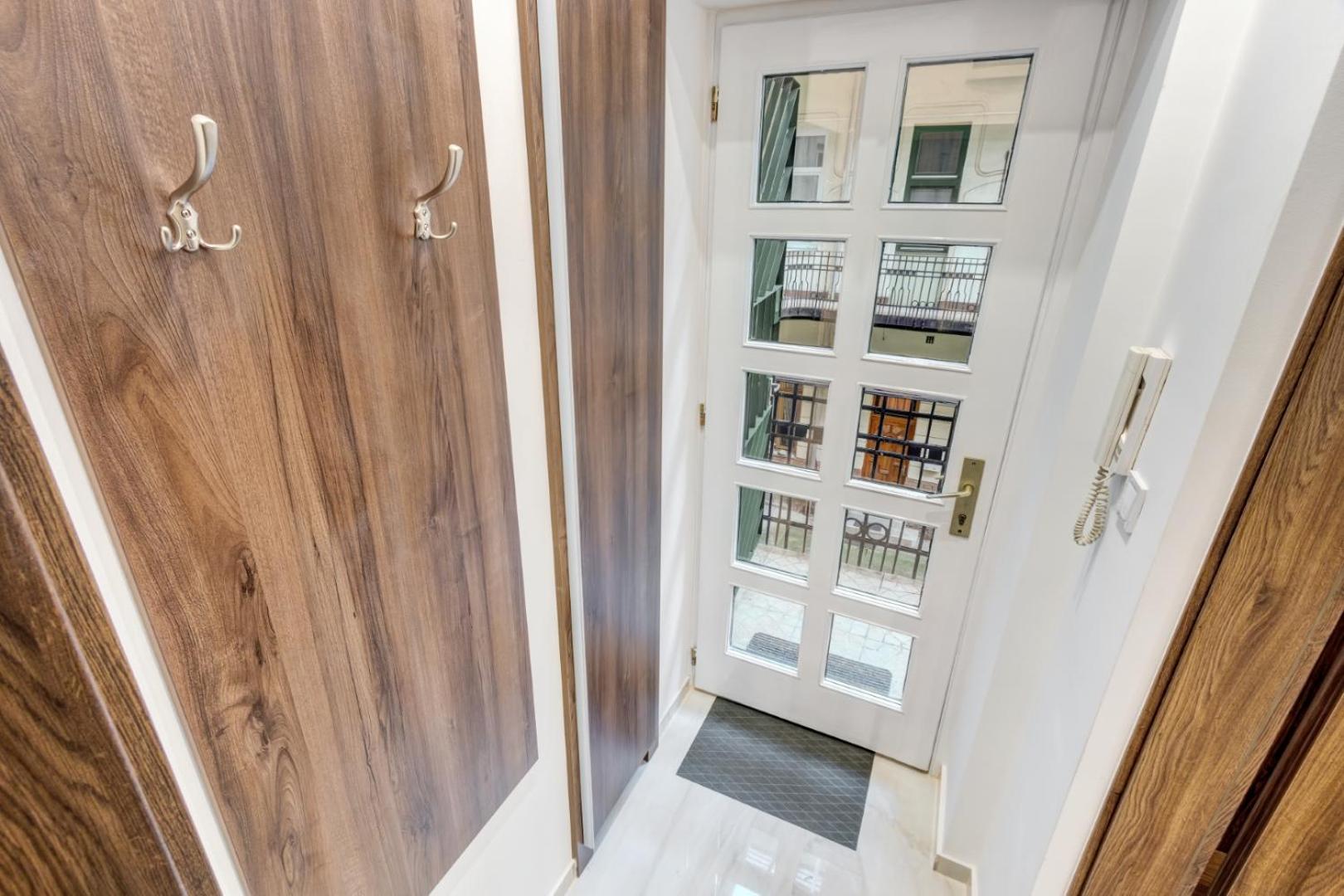 Mega Deal - Elegance - No Deposit Needed Budapest Esterno foto